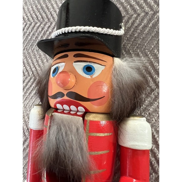 Vintage German NUTCRACKER VEB Holz und Drechslerwaren Rothenthal 11" - Picture 10 of 15